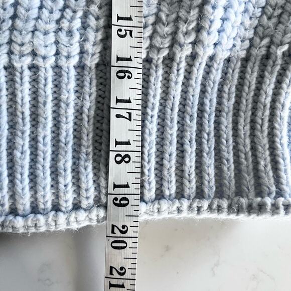 H&M light blue chunky knit funnel neck sweater Small - Picture 9 of 9